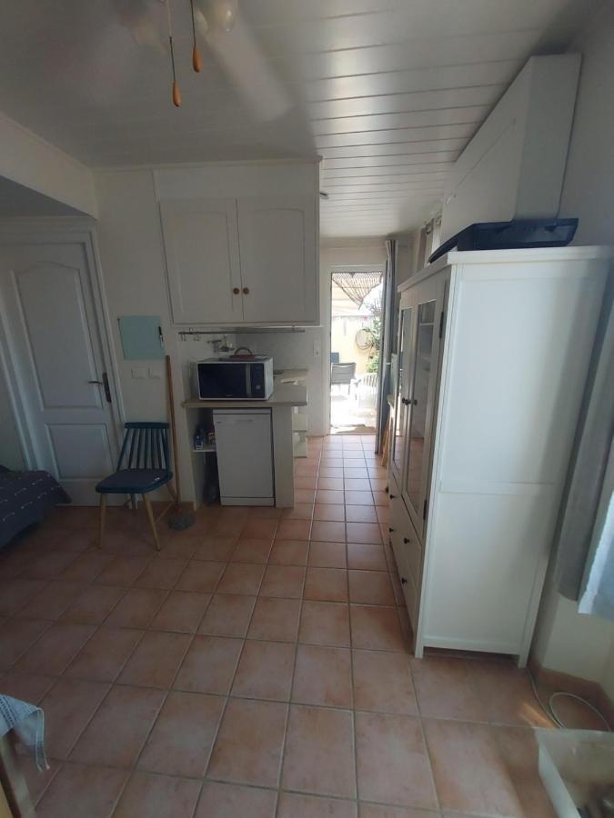 Albasud - Appartement Meuble Avec Terrasse - Salses Le Chateau 66 Eksteriør billede