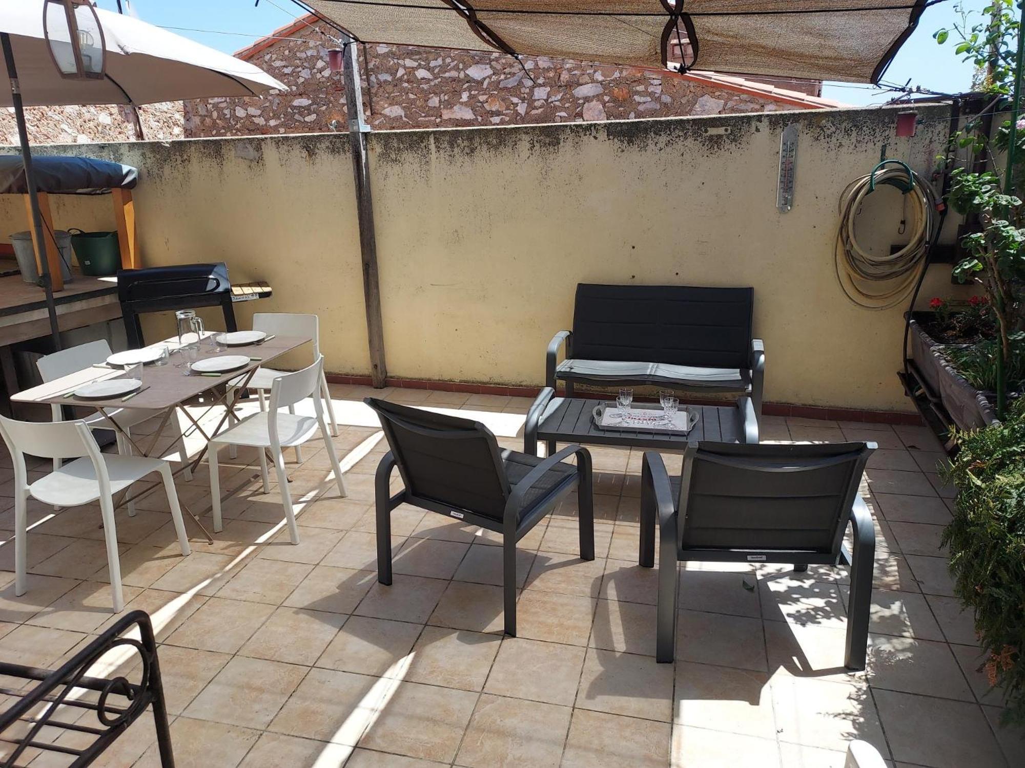 Albasud - Appartement Meuble Avec Terrasse - Salses Le Chateau 66 Eksteriør billede